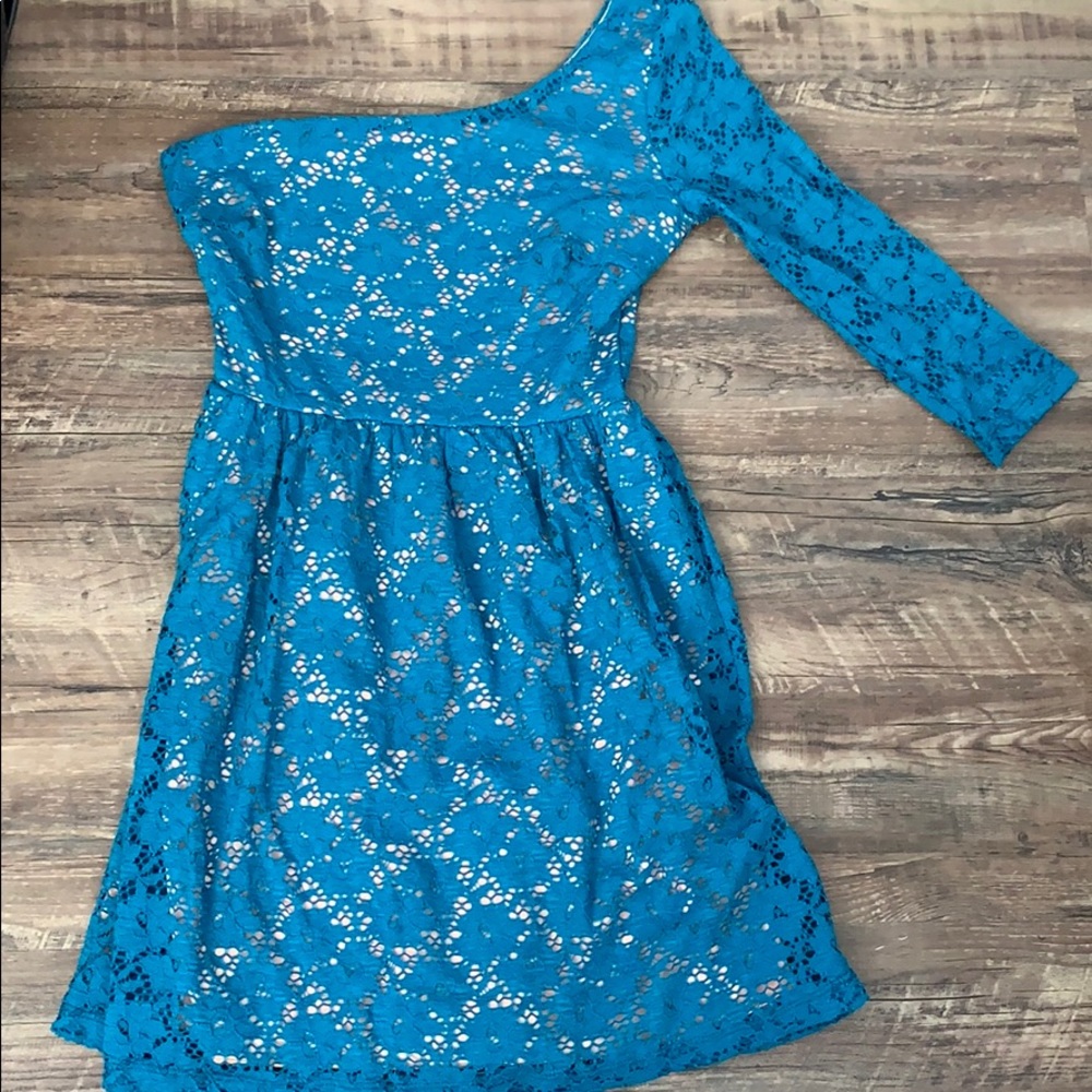 One shoulder blue lace dress